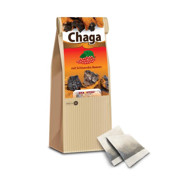 chaga-pilz mit schisandra beeren im Teebeutel